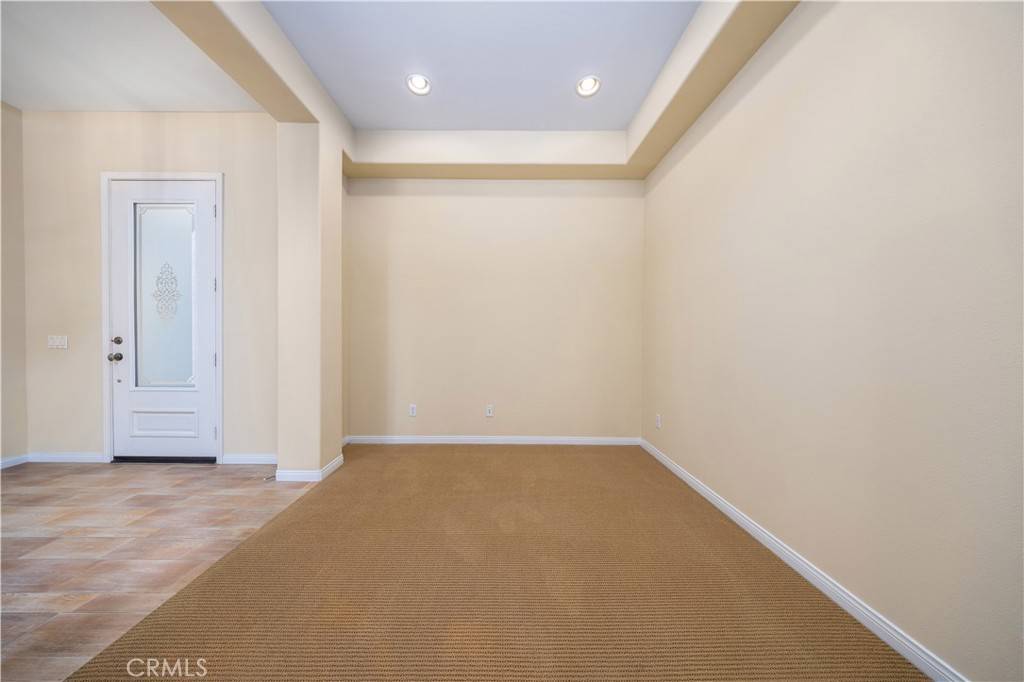Glendora, CA 91741,221 Grand Oaks DR