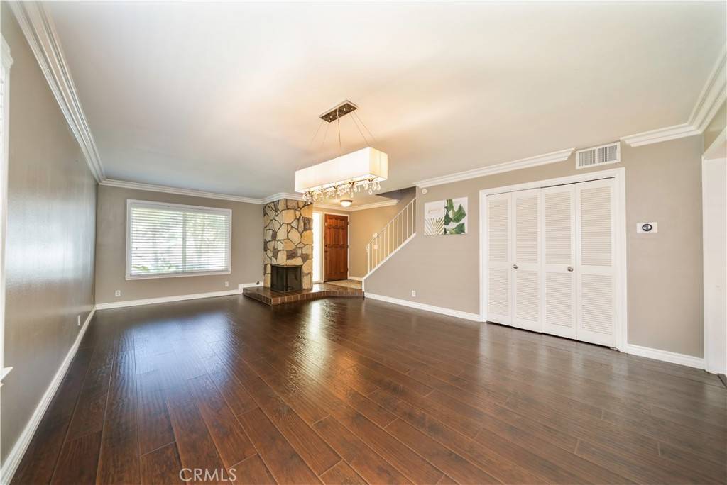 El Monte, CA 91732,4540 Instar Pl.