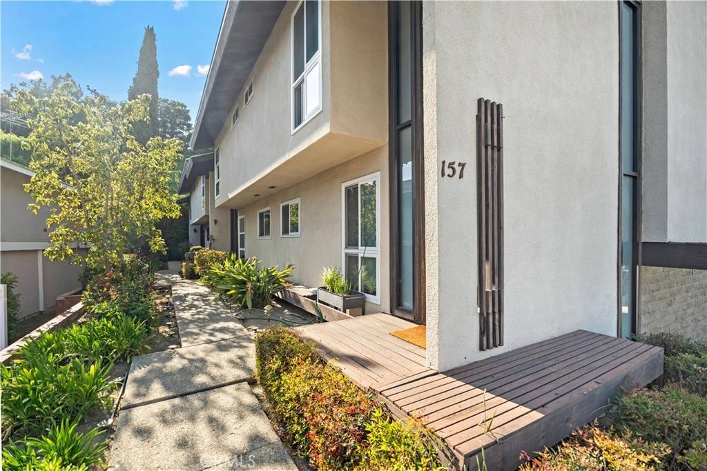 Monterey Park, CA 91754,157 Casuda Canyon Dr #6