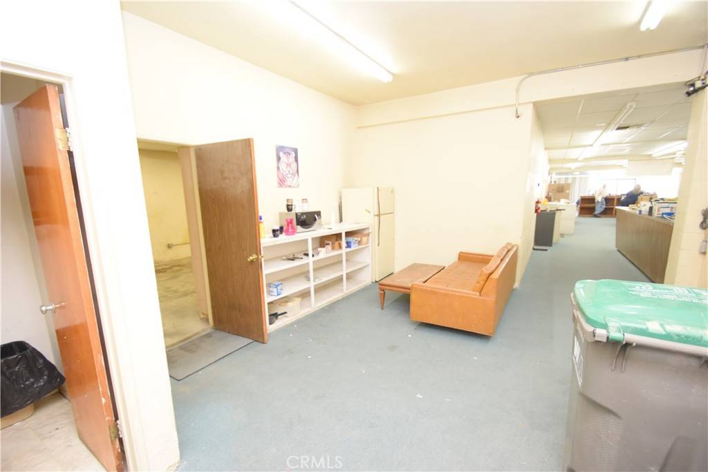 Lancaster, CA 93534,656 W Lancaster BLVD