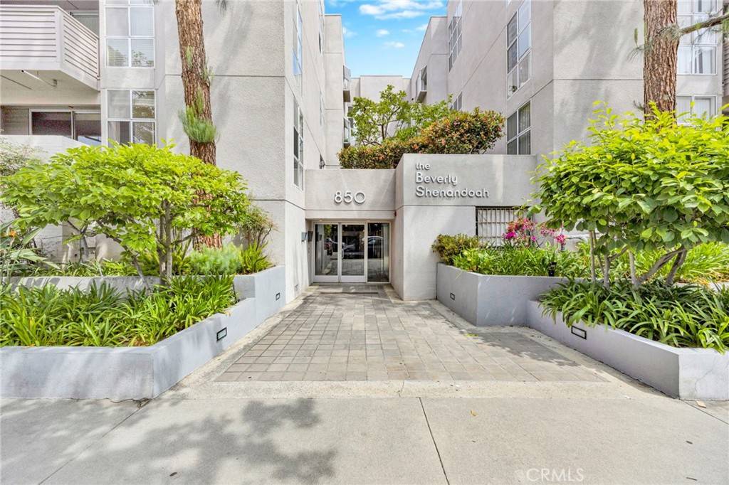 Los Angeles, CA 90035,850 S Shenandoah #301