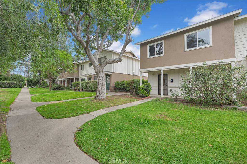Azusa, CA 91702,437 N Rockvale AVE