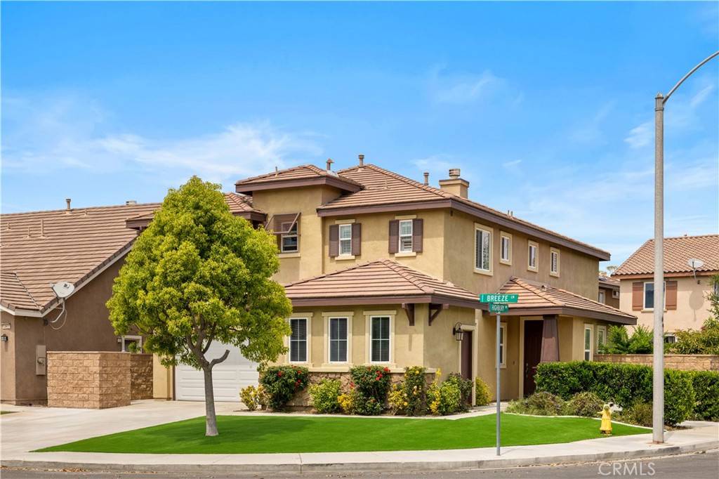 Eastvale, CA 91752,12430 Breeze LN