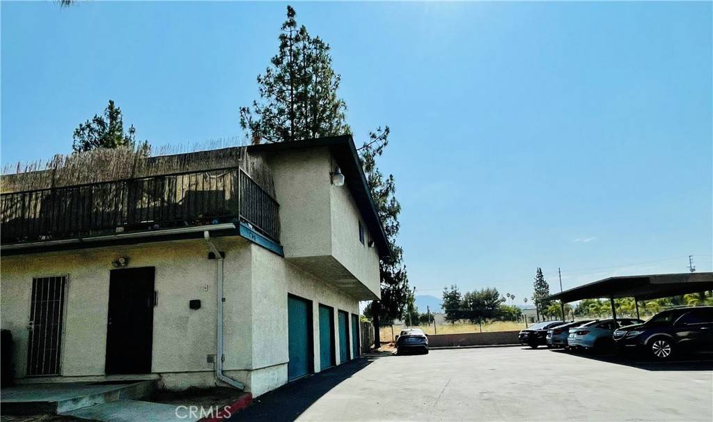 Redlands, CA 92374,610 E Lugonia AVE #4