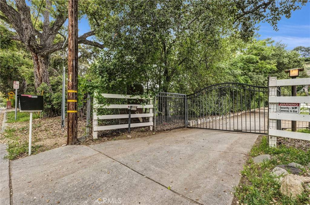 Bradbury, CA 91008,1835 Royal Oaks DR