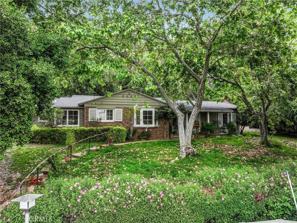 Bradbury, CA 91008,1835 Royal Oaks DR