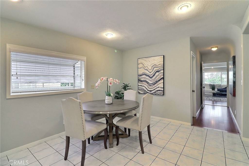 Rosemead, CA 91770,2615 Strathmore Ave