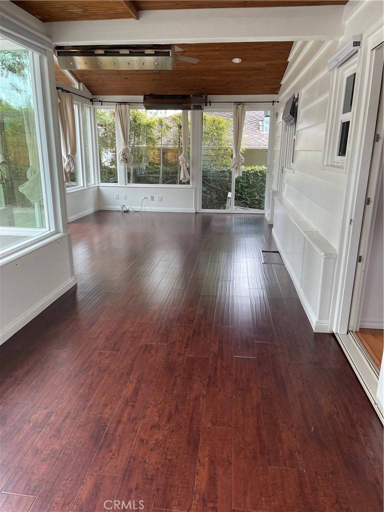 Pasadena, CA 91104,2165 E Crary ST