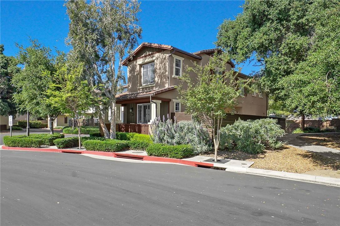 La Verne, CA 91750,1925 Canopy LN