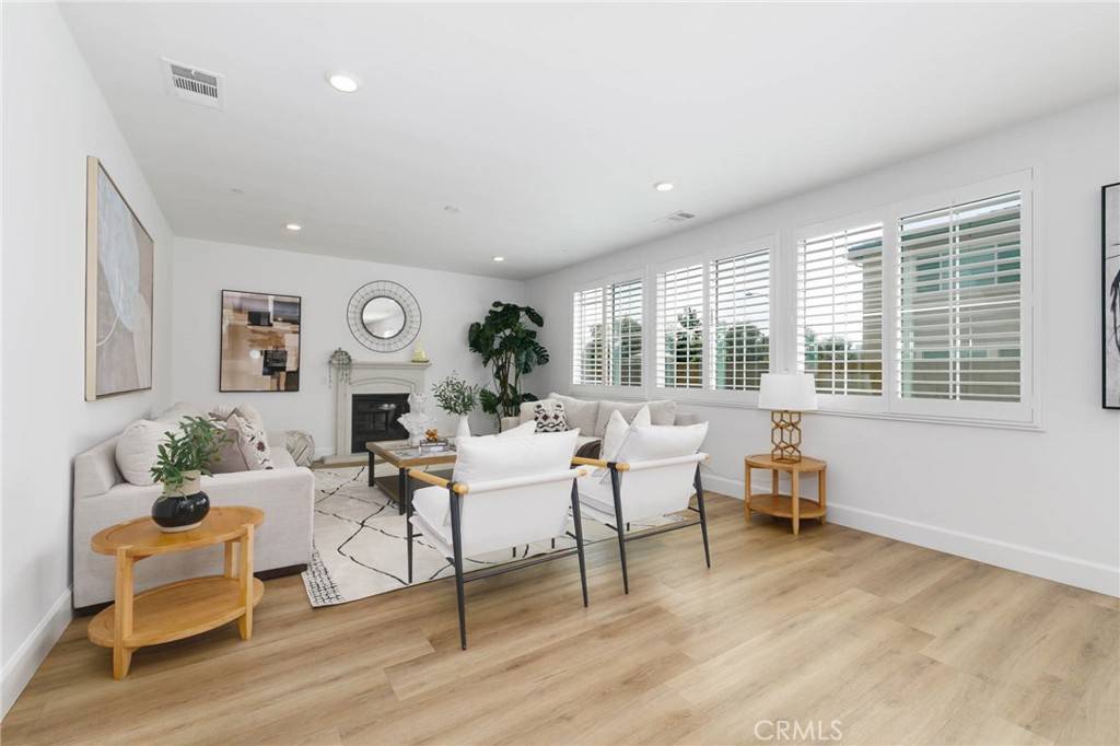 Rancho Cucamonga, CA 91739,8492 Kingman CT