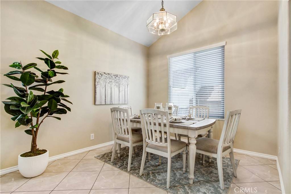 Corona, CA 92881,1028 Viewpointe LN