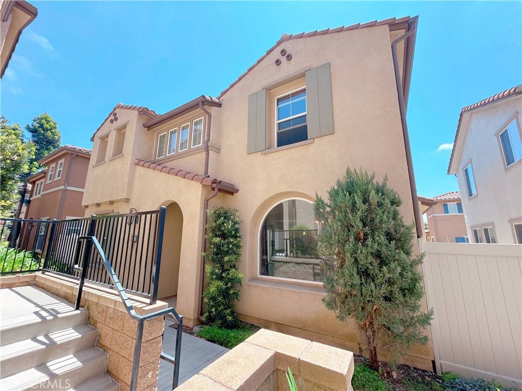 Upland, CA 91786,352 Golden Bear LN