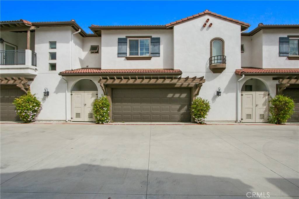 Pomona, CA 91766,1452 S White AVE #5