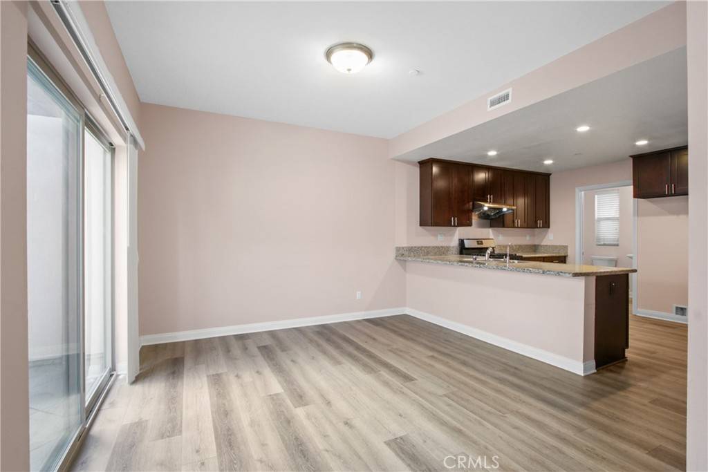 Pomona, CA 91766,1452 S White AVE #5
