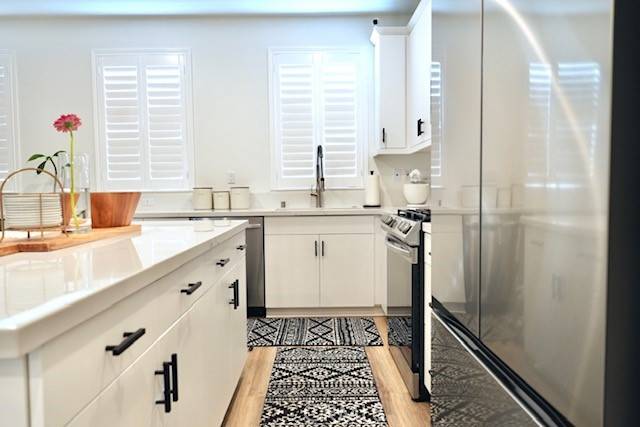 Covina, CA 91723,658 Pomelo CT