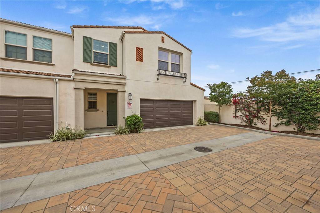 Glendora, CA 91740,293 E Arrow #12