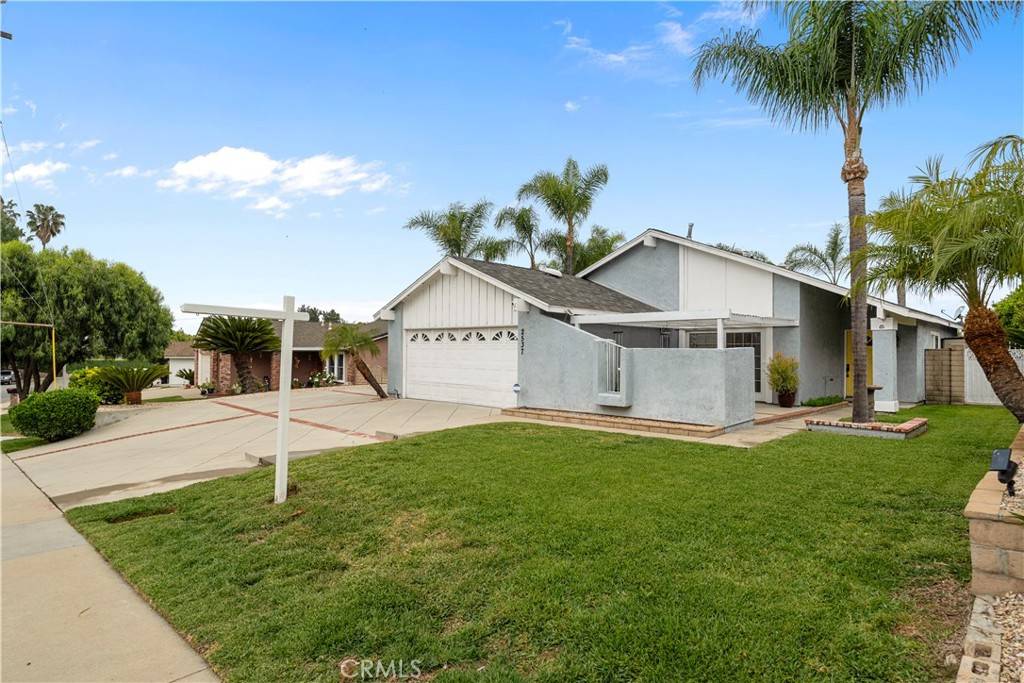 La Verne, CA 91750,2537 Fulton RD