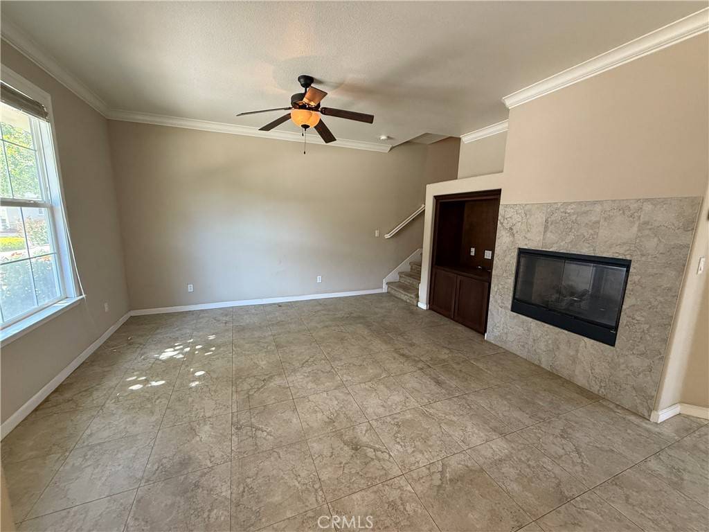 Sacramento, CA 95823,4512 Cardona LN
