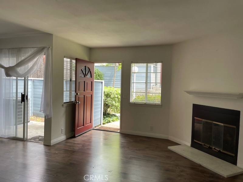Harbor City, CA 90710,26115 Frampton AVE #F