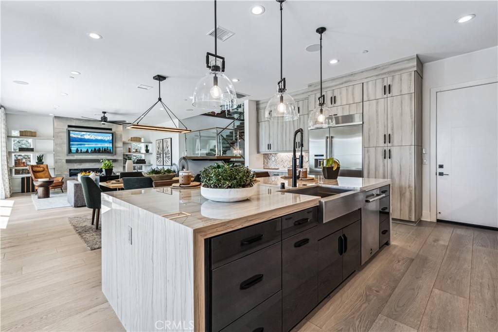 Montebello, CA 90640,655 Alder WAY