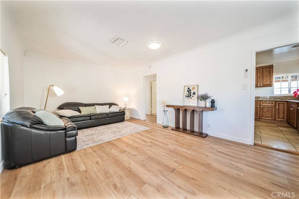 El Monte, CA 91733,10351 Mildred ST