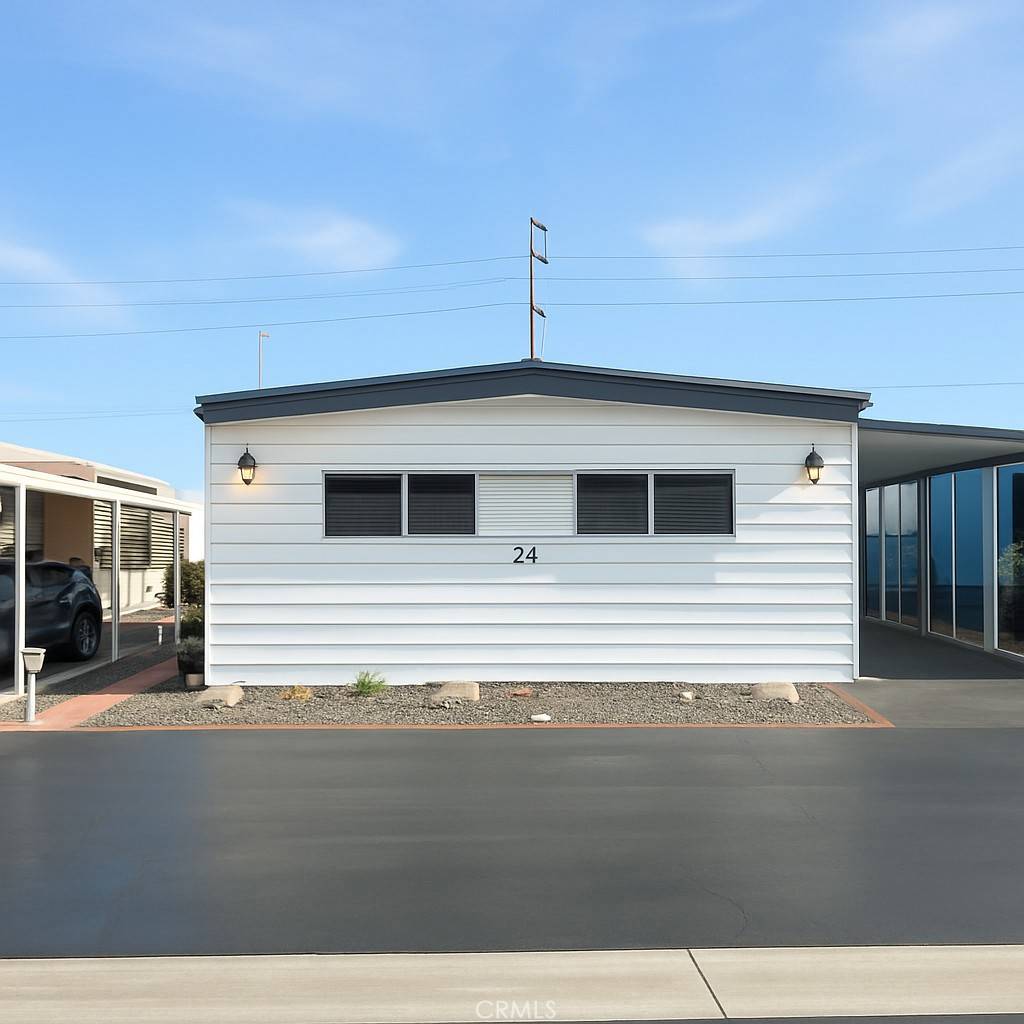 Westminster, CA 92683,15621 Beach BLVD #24