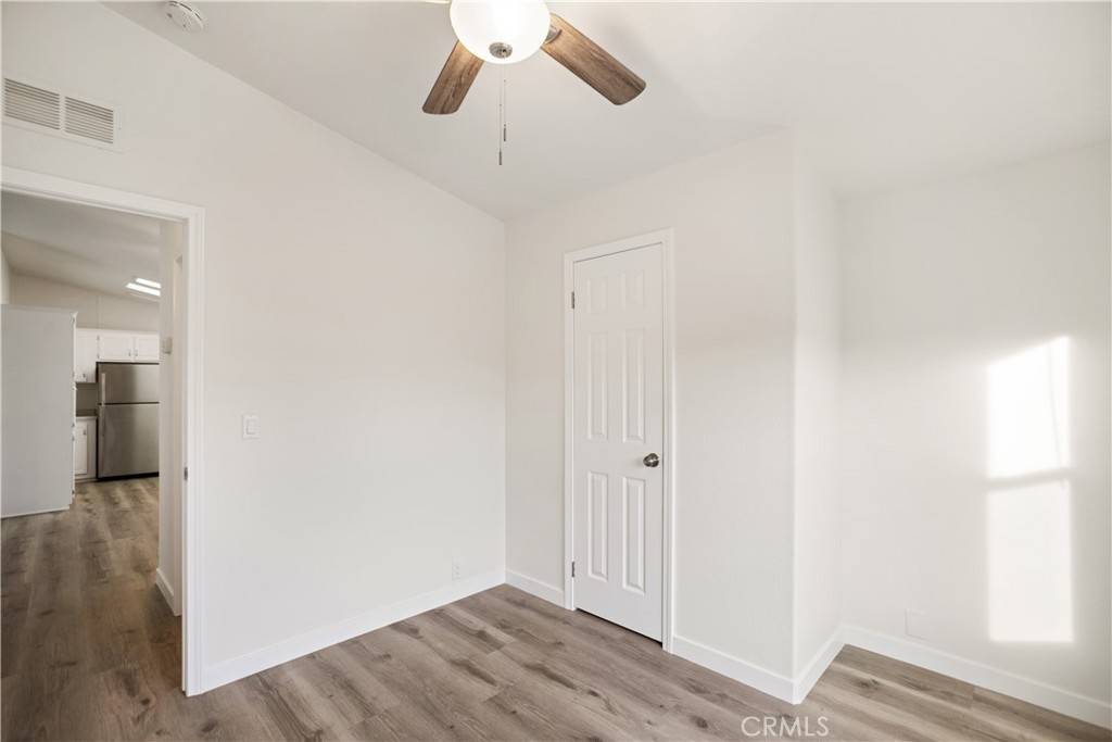 North Hollywood, CA 91605,8250 Lankershim BLVD #33