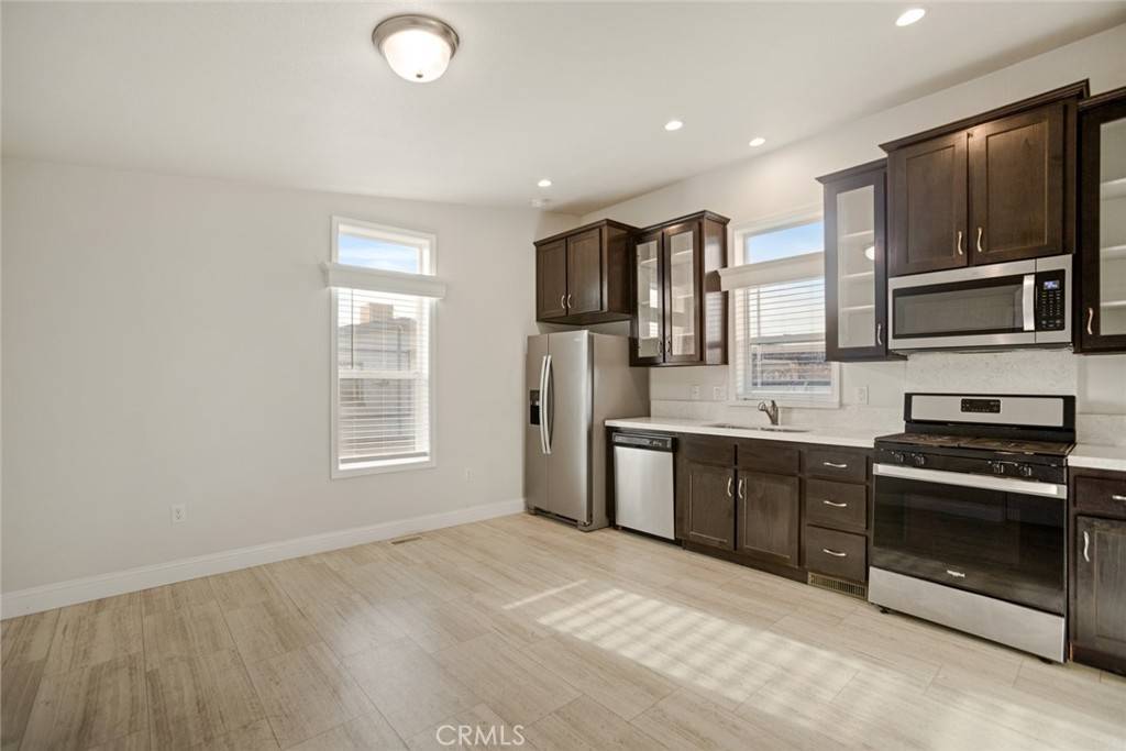 North Hollywood, CA 91605,8250 Lankershim BLVD #196