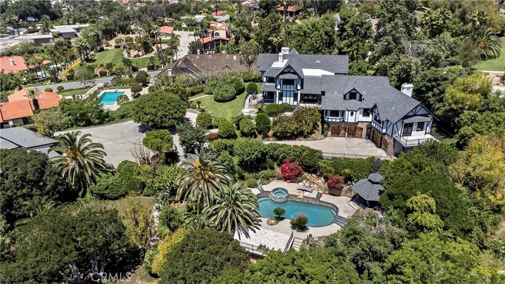 Riverside, CA 92506,7008 Hawarden DR