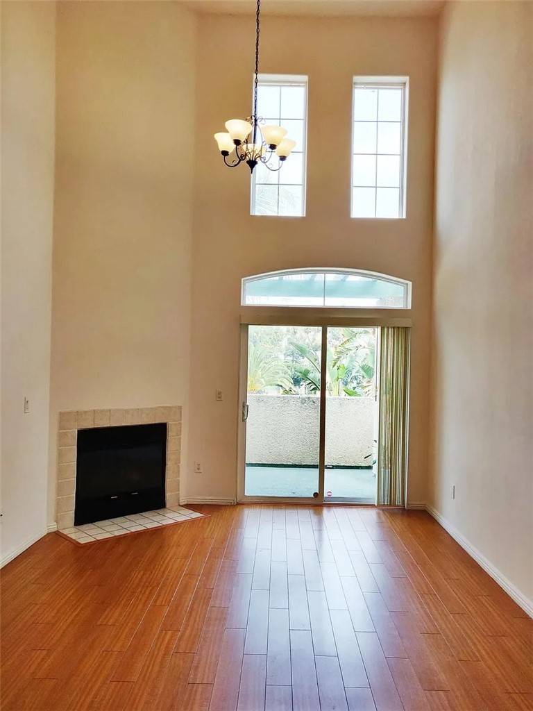 Los Angeles, CA 90031,3711 Baldwin ST #904