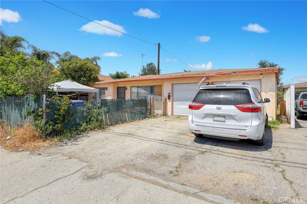 Whittier, CA 90602,12718 Shreve RD