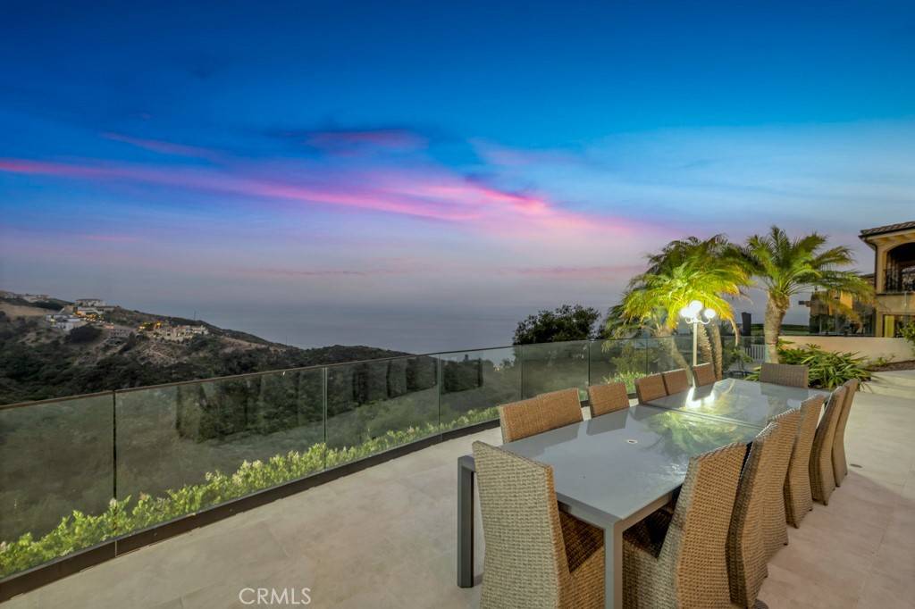 Laguna Niguel, CA 92677,8 Saint Tropez