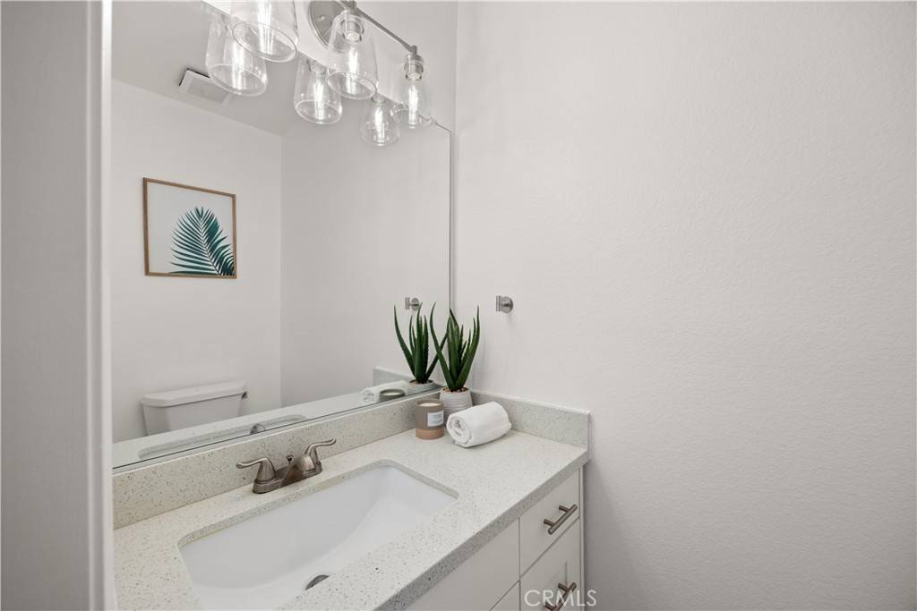 San Gabriel, CA 91775,1368 Elm AVE #B