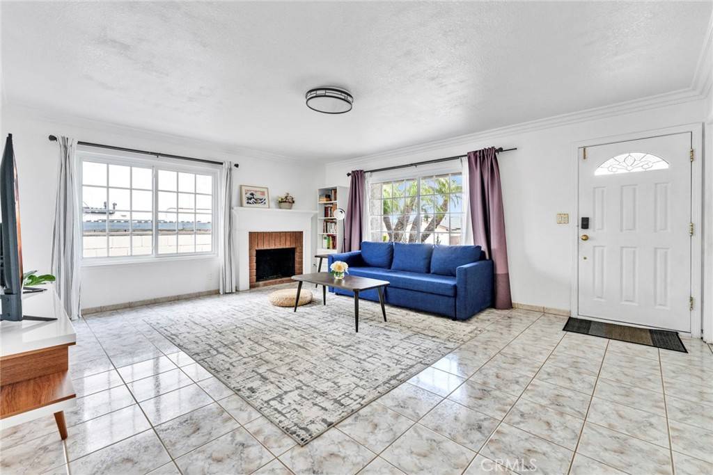 Hacienda Heights, CA 91745,2071 Country Canyon RD