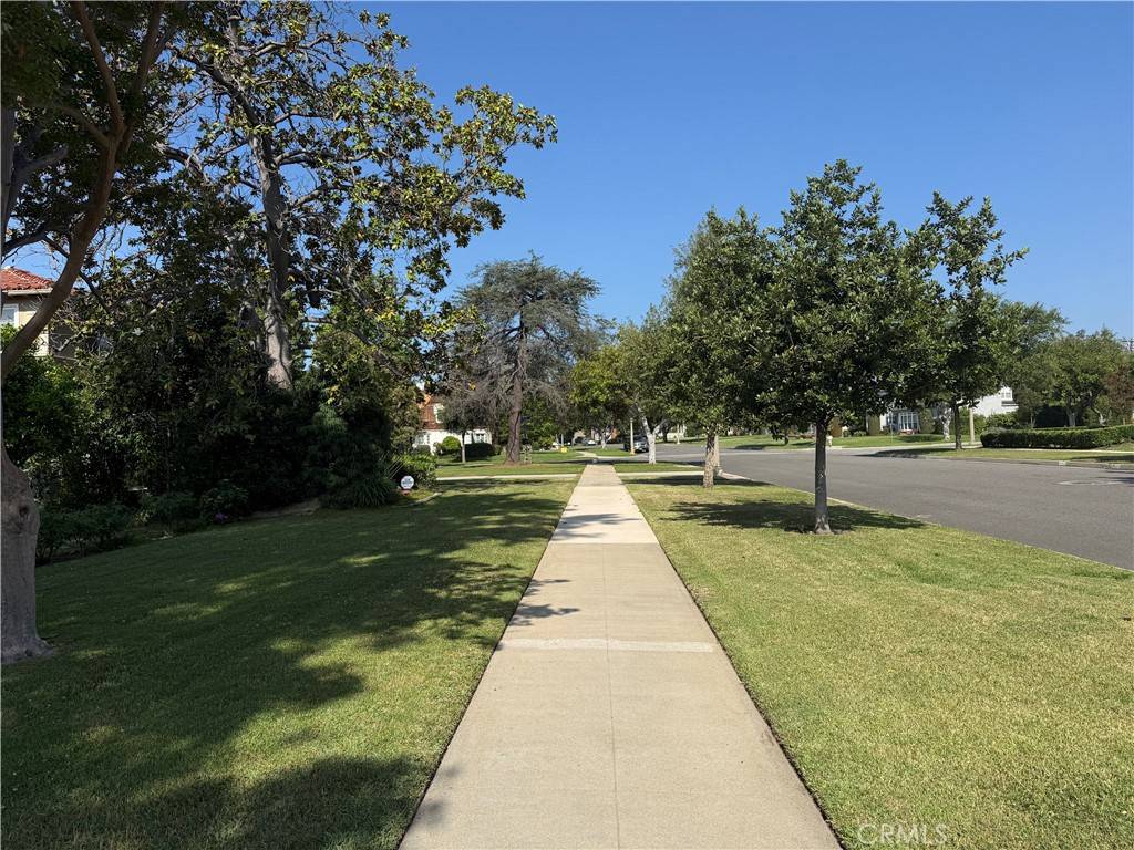 San Marino, CA 91108,2450 Melville DR