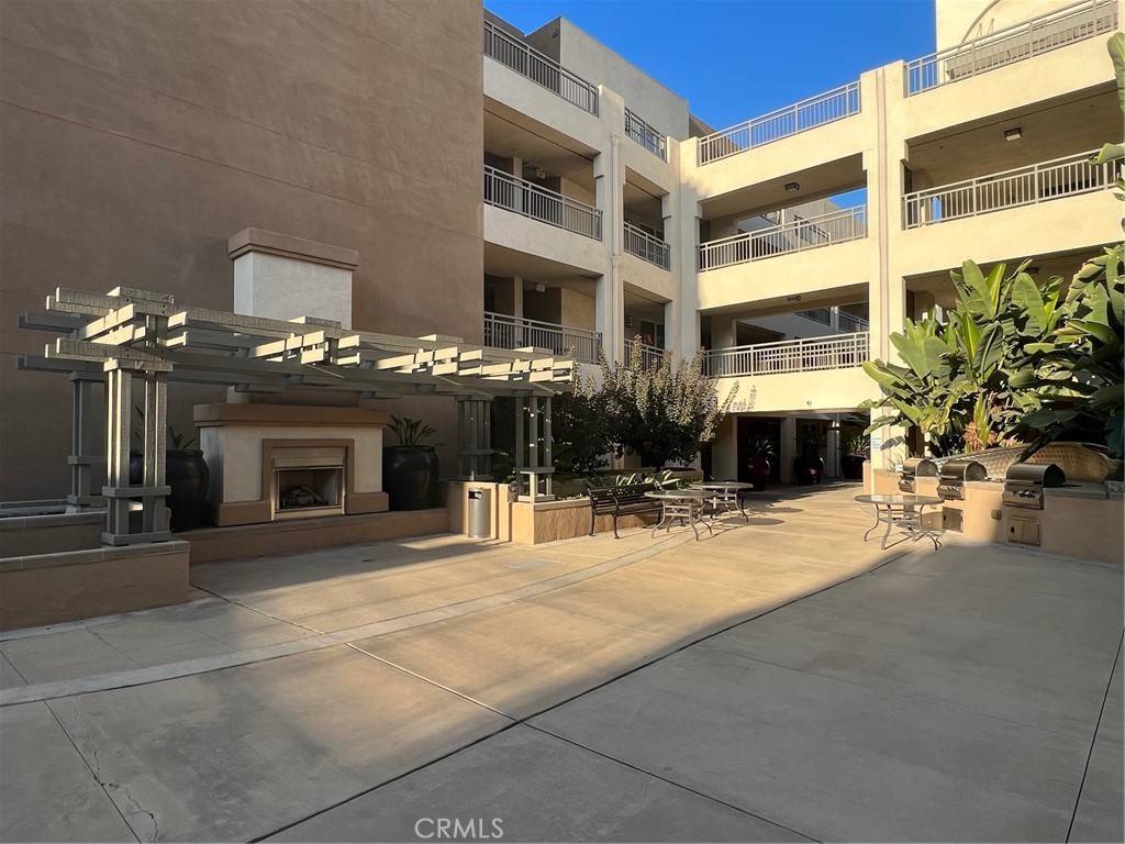 Alhambra, CA 91801,78 E Bay State ST #1E