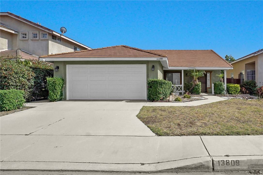 Fontana, CA 92337,13809 Green Vista DR