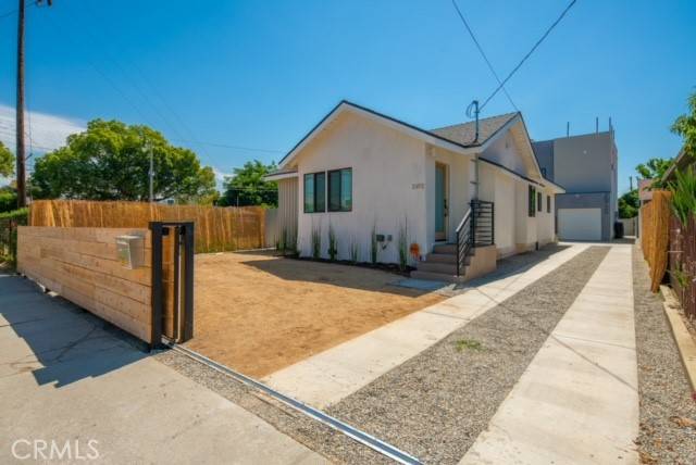 Los Angeles, CA 90039,2672 Newell ST