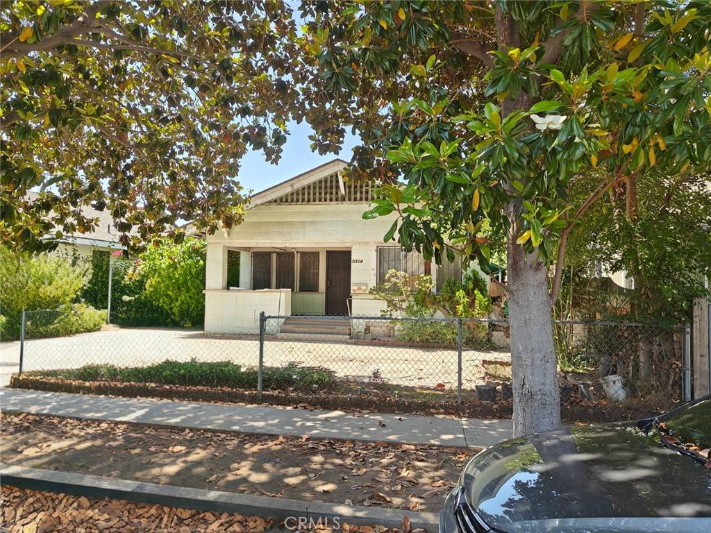 Los Angeles, CA 90042,5314 Buchanan ST