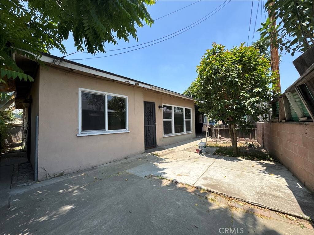 El Monte, CA 91733,9734 Rio Hondo