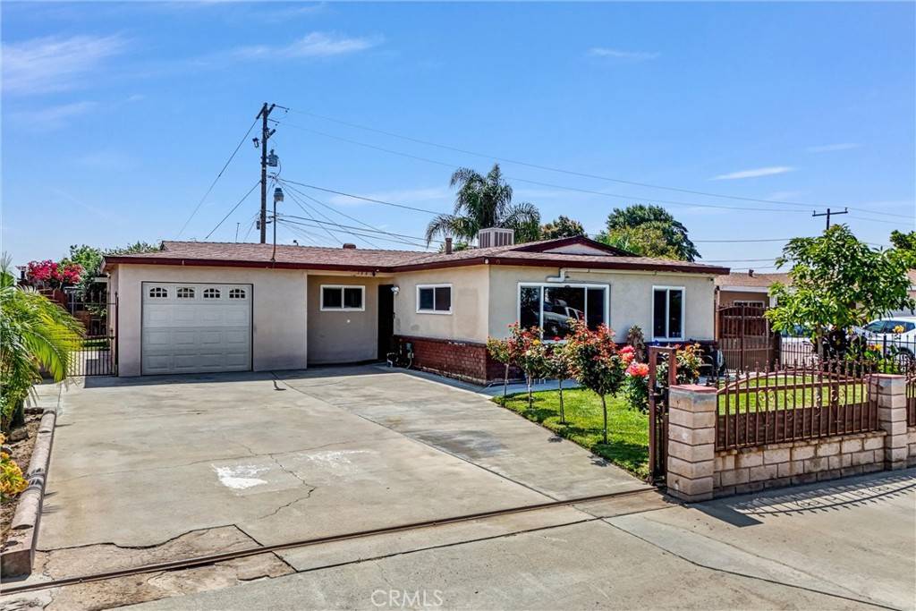 Rialto, CA 92376,155 N Acacia AVE