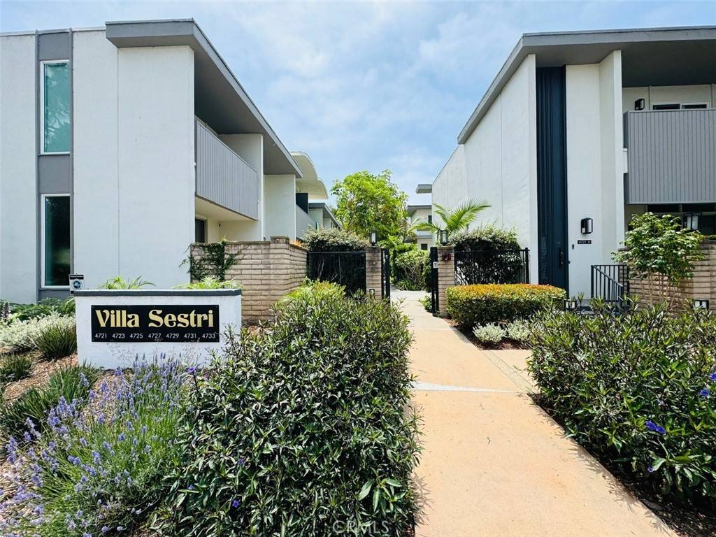 Marina Del Rey, CA 90292,4723 La Villa Marina #F