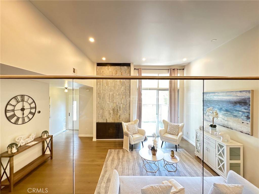 Marina Del Rey, CA 90292,4723 La Villa Marina #F