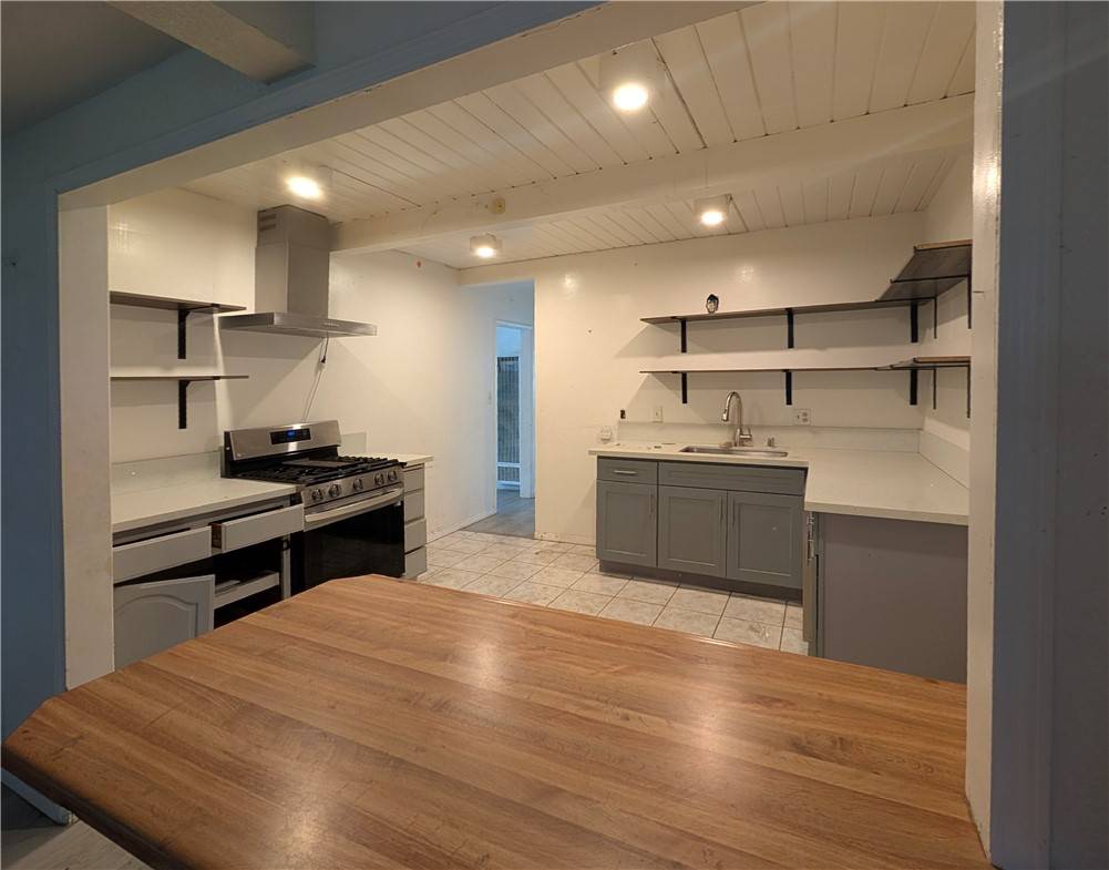 South El Monte, CA 91733,1608 Millet AVE