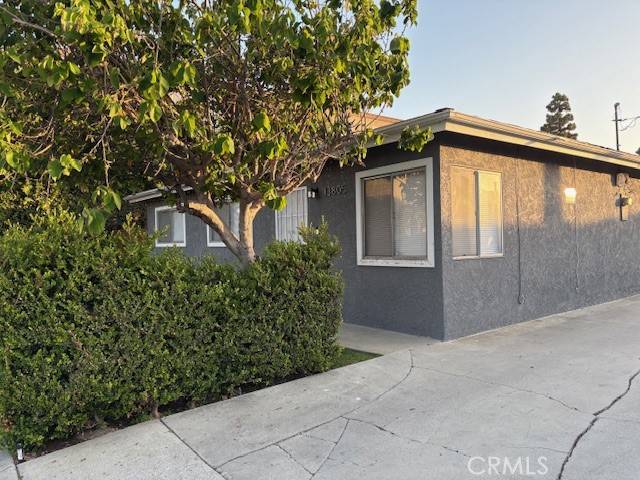 Hawthorne, CA 90250,13805 Cerise Ave