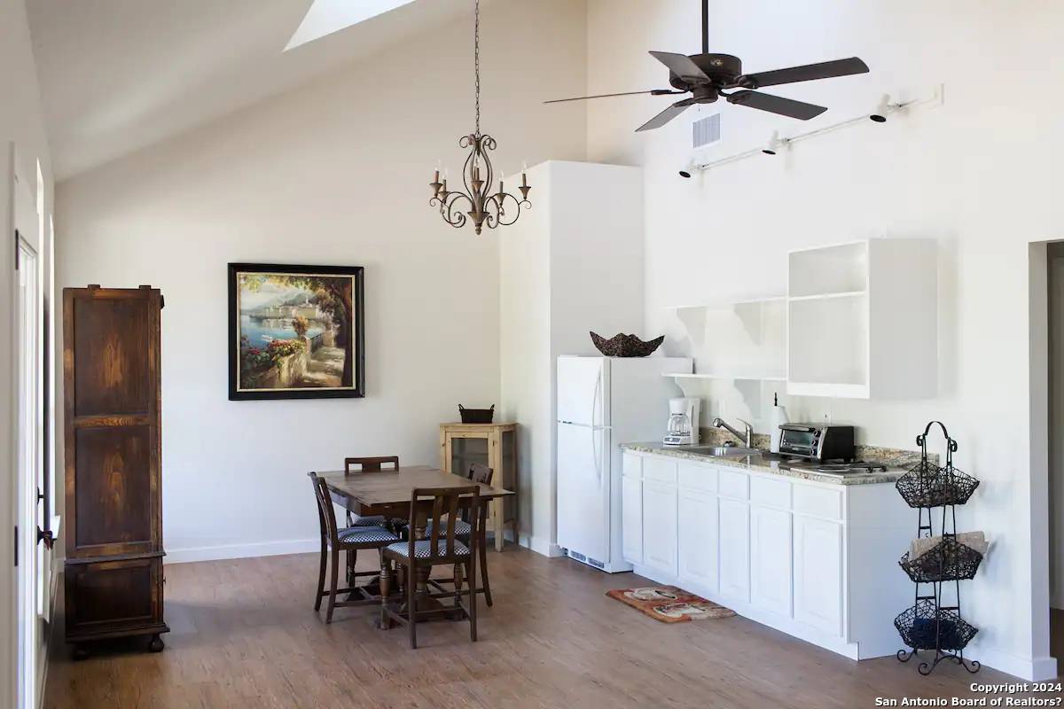 Comfort, TX 78013,105 FM 473