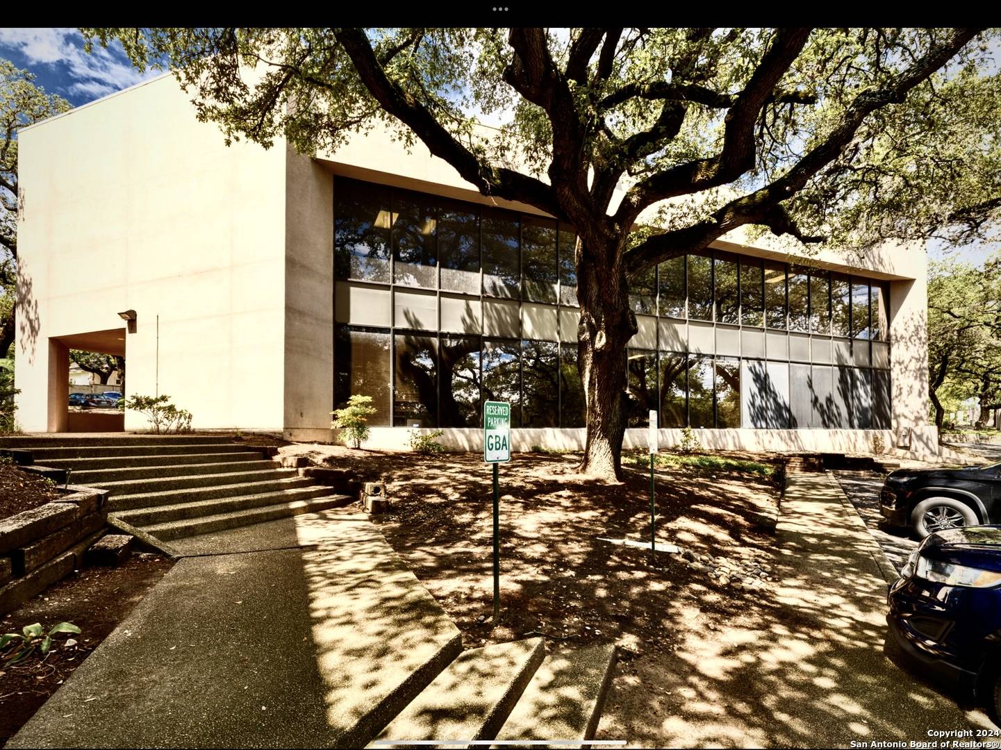 San Antonio, TX 78229-3574,5545 FREDERICKSBURG RD