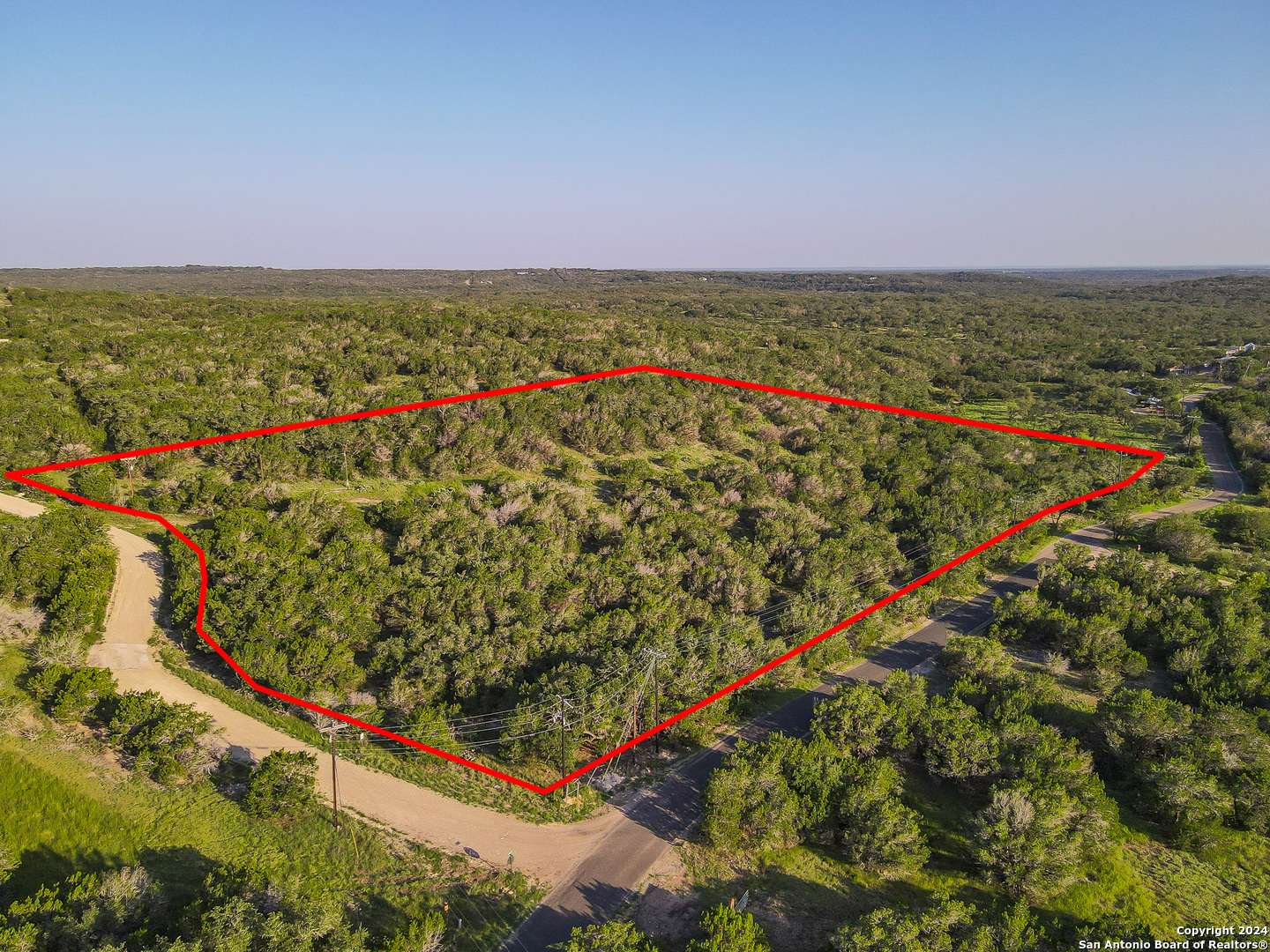 Hondo, TX 78861,140 COUNTY ROAD 244