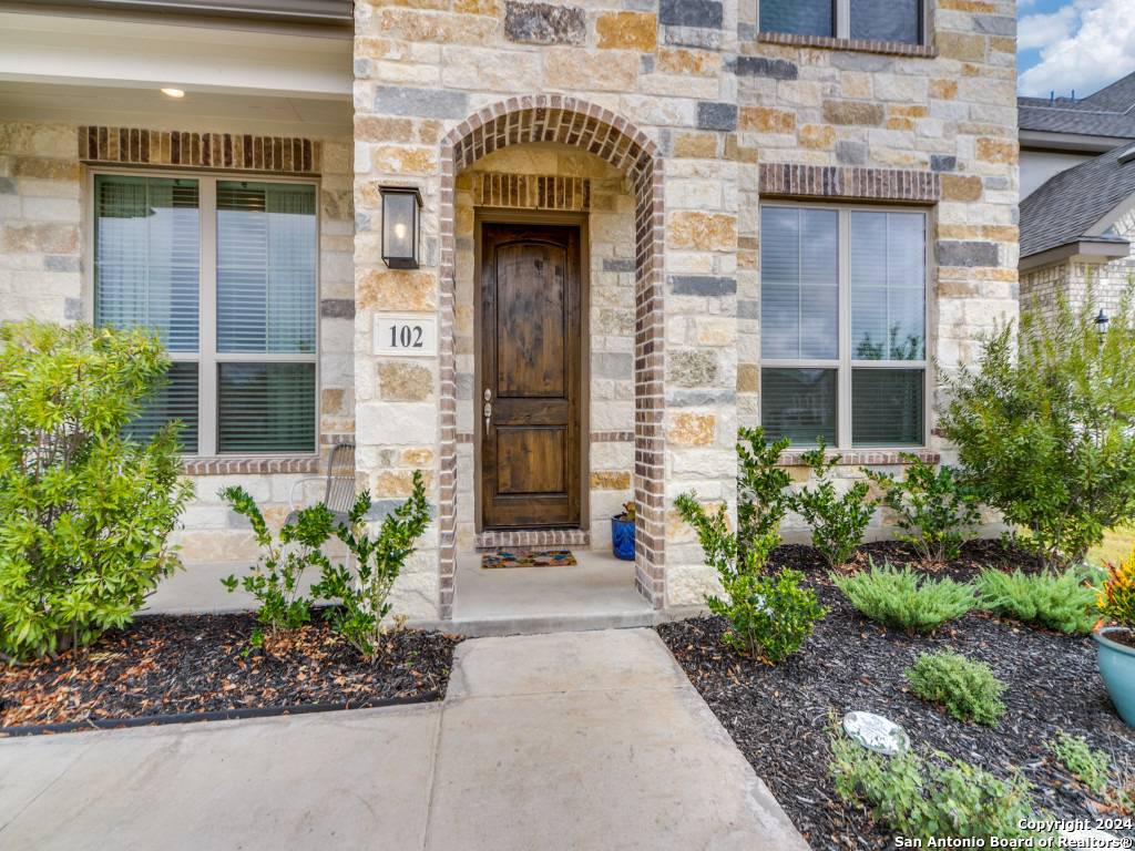 Boerne, TX 78006-2692,102 HAVERTON CT