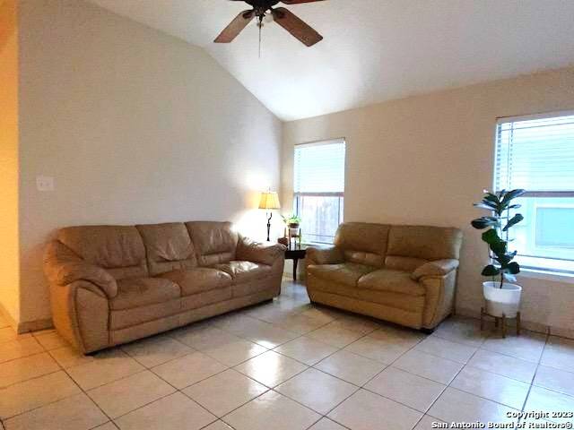 Pleasanton, TX 78064-1940,716 UVALDE ST UNIT B